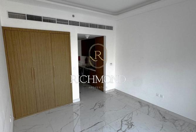 Clean & Well Maintained | Studio for Rent photo 3