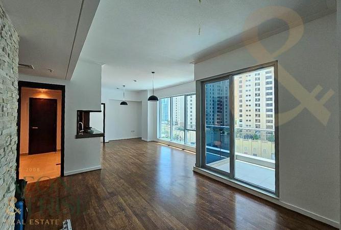 71129279 - Property Main Image