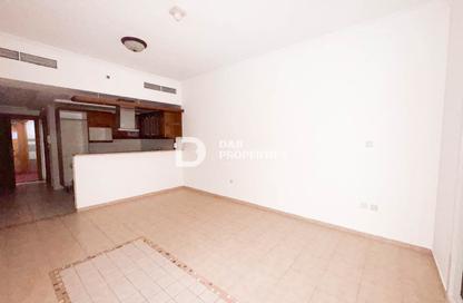 Apartment - Studio - 1 Bathroom for rent in The White Palace - Dubai Silicon Oasis - Dubai