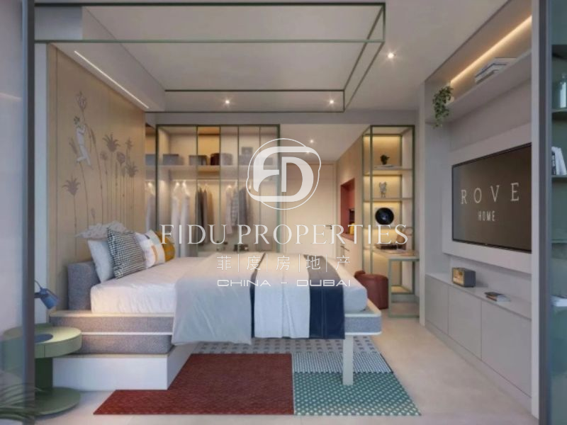 Best Layout Studio | Midfloor | Motivated Seller