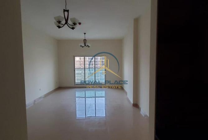 71912796 - Property Main Image