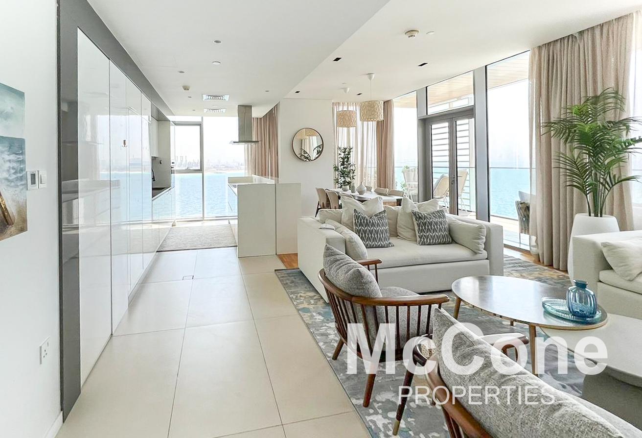 Upgrade | Fully Furnished | Panoramic Sea View