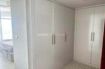 Apartment - 1 Bedroom - 2 Bathrooms for rent in Azizi Mina - Palm Jumeirah - Dubai