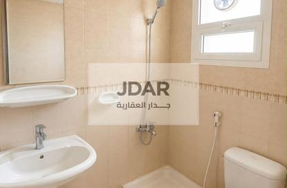 Whole Building - 7+ Bedrooms - 7+ Bathrooms for sale in Al Qulaya'ah - Al Sharq - Sharjah