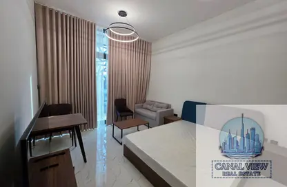 Apartment - 1 Bathroom for rent in The Gate - Masdar City - Abu Dhabi