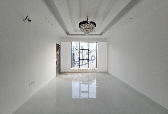 131100875 - Property Image 3