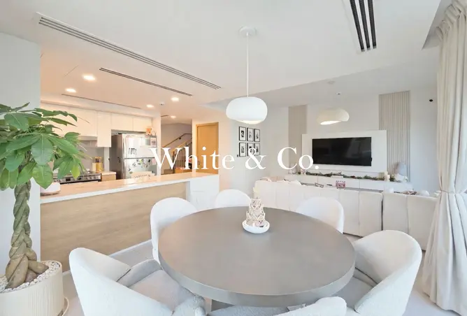144602408 - Property Image 3