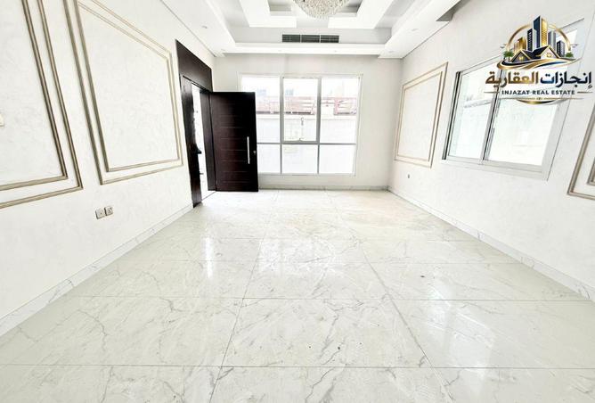 112301019 - Property Image 3