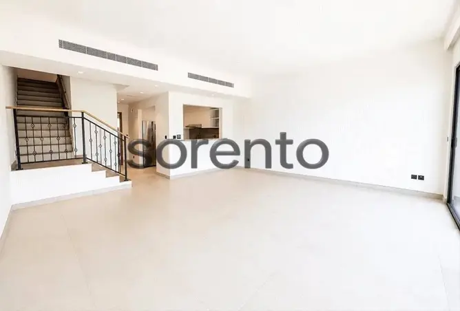 156017655 - Property Image 2