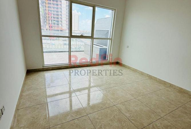 16120305 - Property Image 3