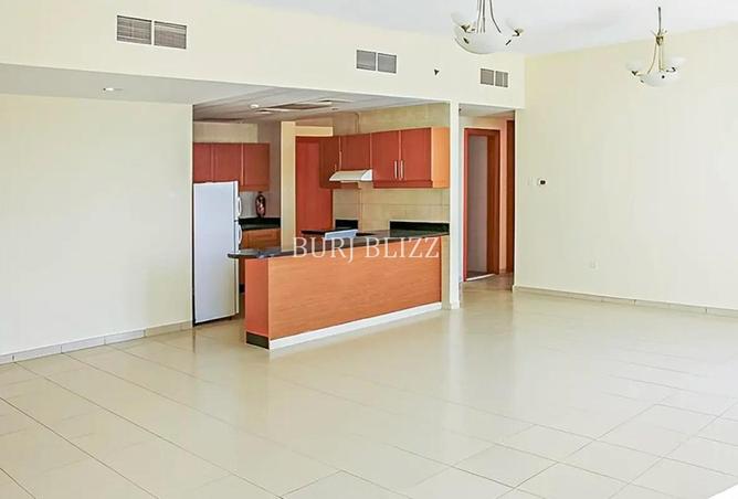 74618823 - Property Image 2