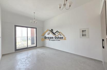Apartment - Studio - 1 for rent in KHK 21 - International City Phase 2 (Al Warsan 4) - Dubai Apartment - Studio - 1 for rent in KHK 21 - International City Phase 2 (Al Warsan 4) - Dubai