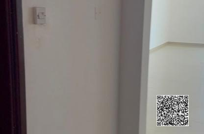 Apartment - 3 Bedrooms - 4 Bathrooms for sale in Corniche Tower - Ajman Corniche Road - Ajman