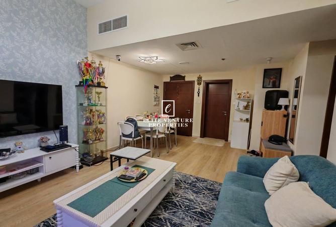98708167 - Property Image 2
