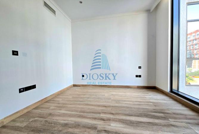 56938985 - صورة العقار 3