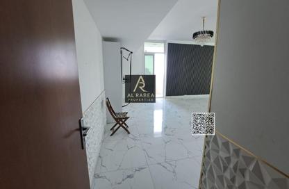 Apartment - 2 Bedrooms - 3 Bathrooms for rent in Oasis Tower - Al Rashidiya 1 - Al Rashidiya - Ajman