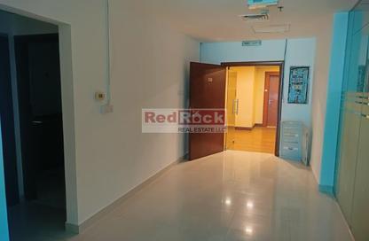 Office Space - 5 Bedrooms - 1 Bathroom for rent in Pinnacle Building - Al Barsha 1 - Al Barsha - Dubai