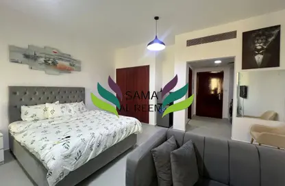 شقة - 1 حمام للايجار في Y17 - طراز إنجليزي - المدينة العالمية - دبي