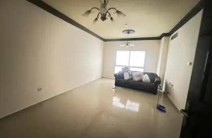 Apartment - 1 Bedroom - 1 Bathroom for rent in New Al Taawun Road - Al Taawun - Sharjah