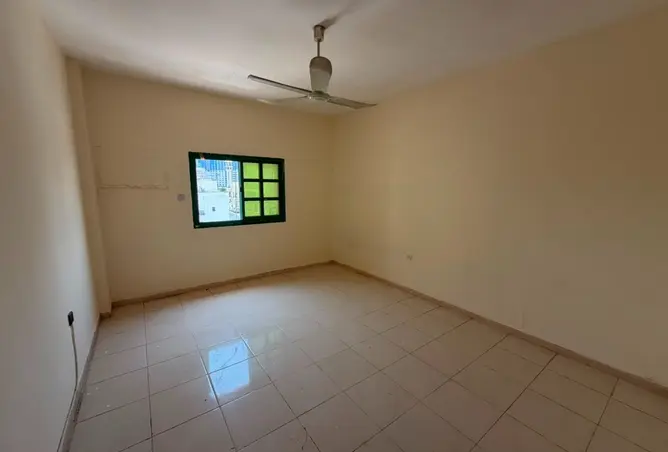 127912555 - Property Image 3