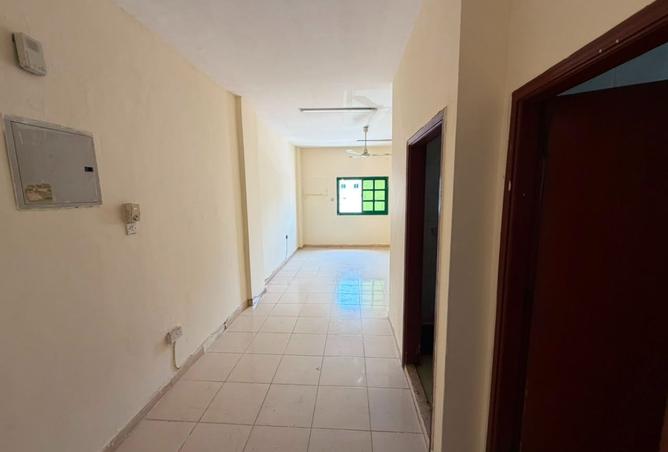127912555 - Property Main Image