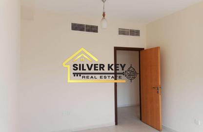 Apartment - 2 Bedrooms - 2 Bathrooms for rent in Al Naba'ah - Al Sharq - Sharjah