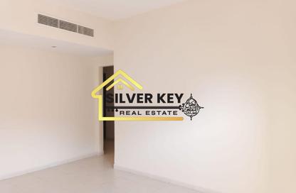Apartment - 2 Bedrooms - 2 Bathrooms for rent in Al Naba'ah - Al Sharq - Sharjah