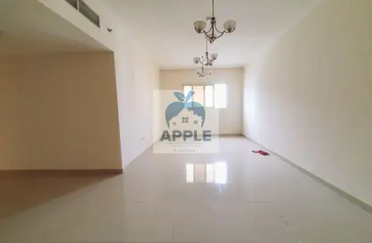 Apartment - 3 Bedrooms - 3 Bathrooms for rent in Muwaileh 3 Building - Muwaileh - Sharjah