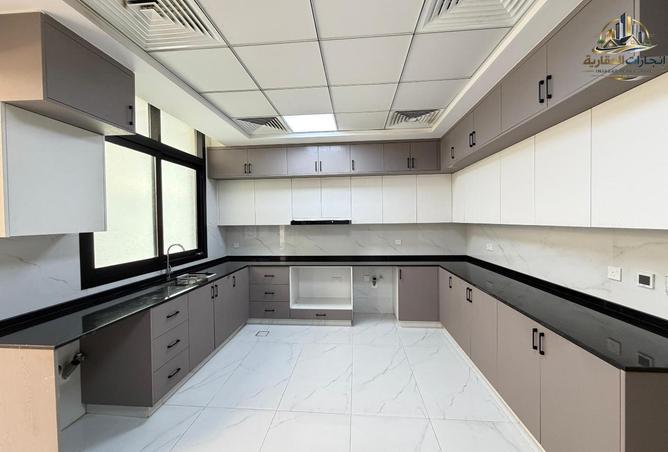 95705402 - Property Image 2