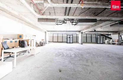 محل - استوديو للايجار في جولدن جايت - عود ميثاء - بر دبي - دبي