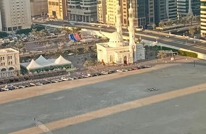 بنتهاوس - 1 حمام للايجار في شارع التعاون الجديد - التعاون - الشارقة