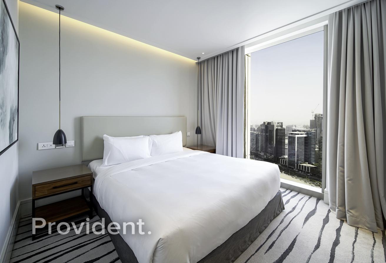 Burj Khalifa View | Furnished | Vacant photo 4