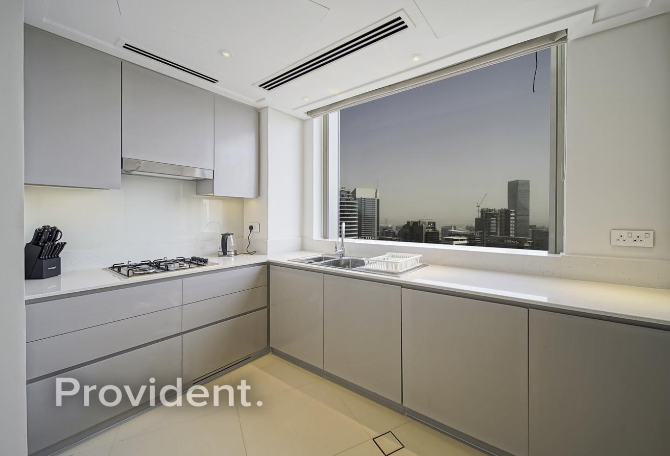 Burj Khalifa View | Furnished | Vacant photo 6