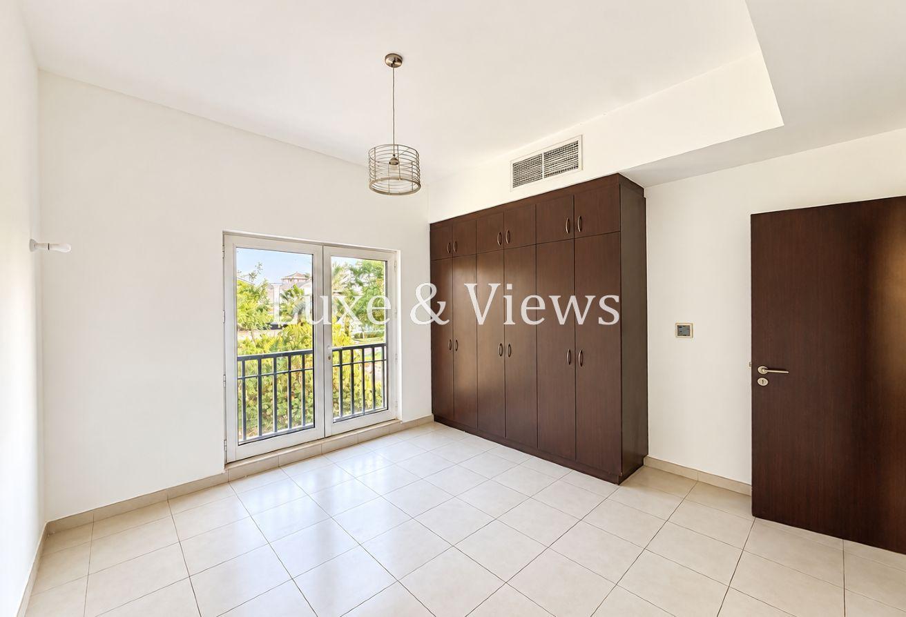 5BR Mazaya A1 Facing Park|Pool|Lush Garden|Vacant! photo 13