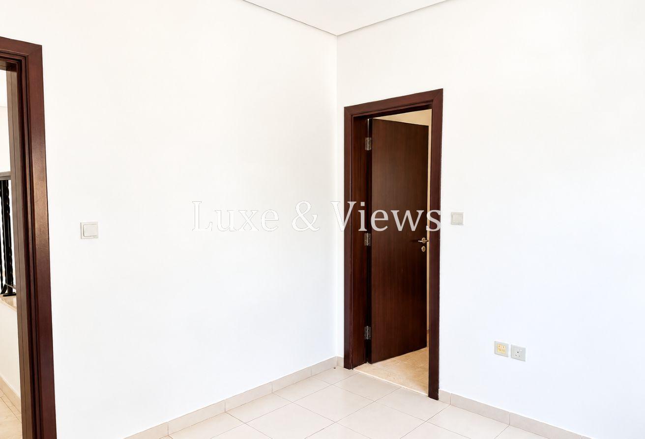 5BR Mazaya A1 Facing Park|Pool|Lush Garden|Vacant! photo 22