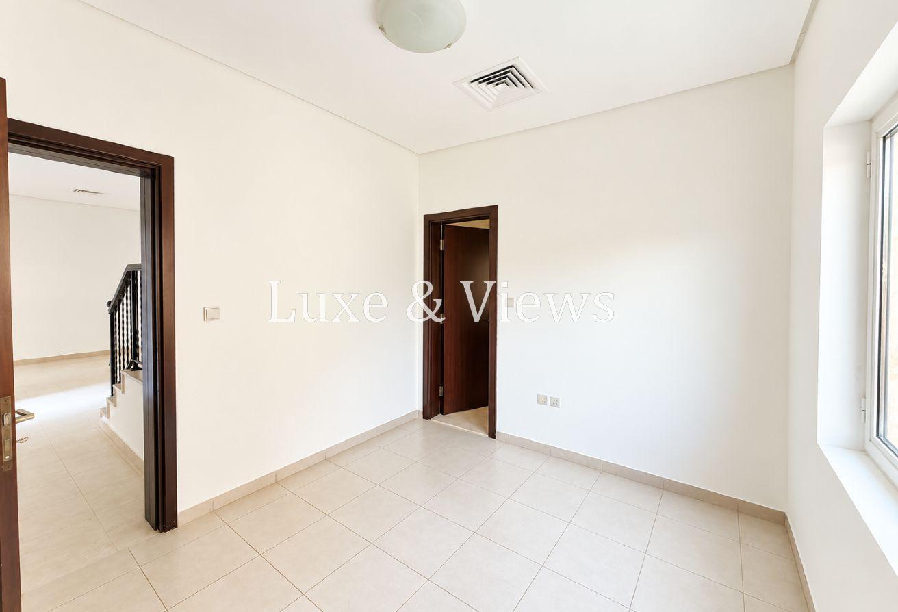5BR Mazaya A1 Facing Park|Pool|Lush Garden|Vacant! photo 20