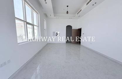 Villa - 5 - 7 for rent in Hoshi 1 - Hoshi - Al Badie - Sharjah Villa - 5 - 7 for rent in Hoshi 1 - Hoshi - Al Badie - Sharjah