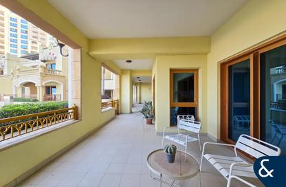 Apartment - 3 Bedrooms - 4 Bathrooms for sale in Marina Residences 4 - Marina Residences - Palm Jumeirah - Dubai