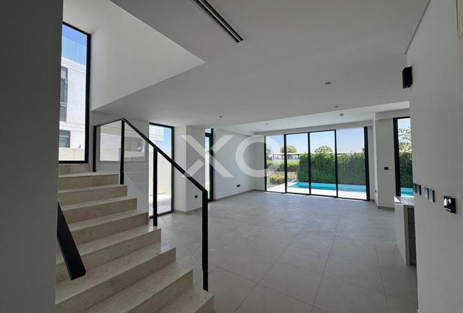 73112981 - صورة العقار 2