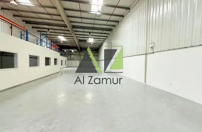 Warehouse - Studio - 1 Bathroom for rent in Dubai Investment Park (DIP) - Dubai