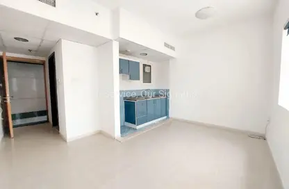 Apartment - 1 Bathroom for rent in New Al Taawun Road - Al Taawun - Sharjah