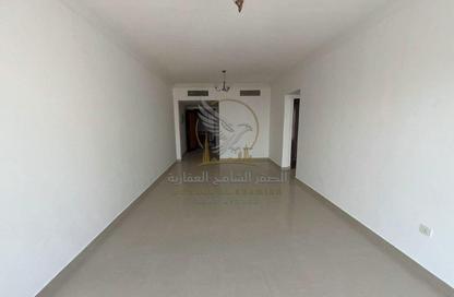 Apartment - 1 - 2 for rent in Al Mamzar Tower - Al Mamzar - Sharjah - Sharjah