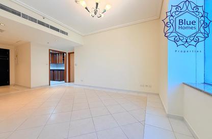 Apartment - 3 Bedrooms - 3 Bathrooms for rent in 21st Century Tower - Sheikh Zayed Road - Dubai