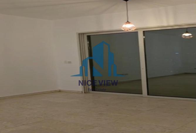 85327624 - صورة العقار 2