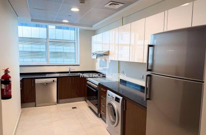 Apartment - 1 Bedroom - 2 Bathrooms for rent in Marina Arcade Tower - Dubai Marina - Dubai