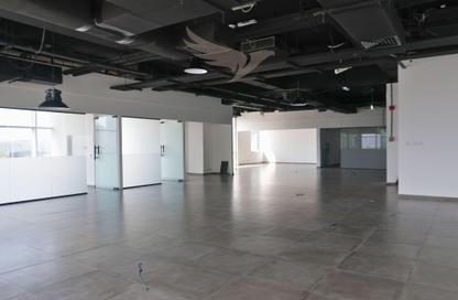 Office Space - Studio for rent in Emaar Business Park Building 4 - Emaar Business Park - Sheikh Zayed Road - Dubai