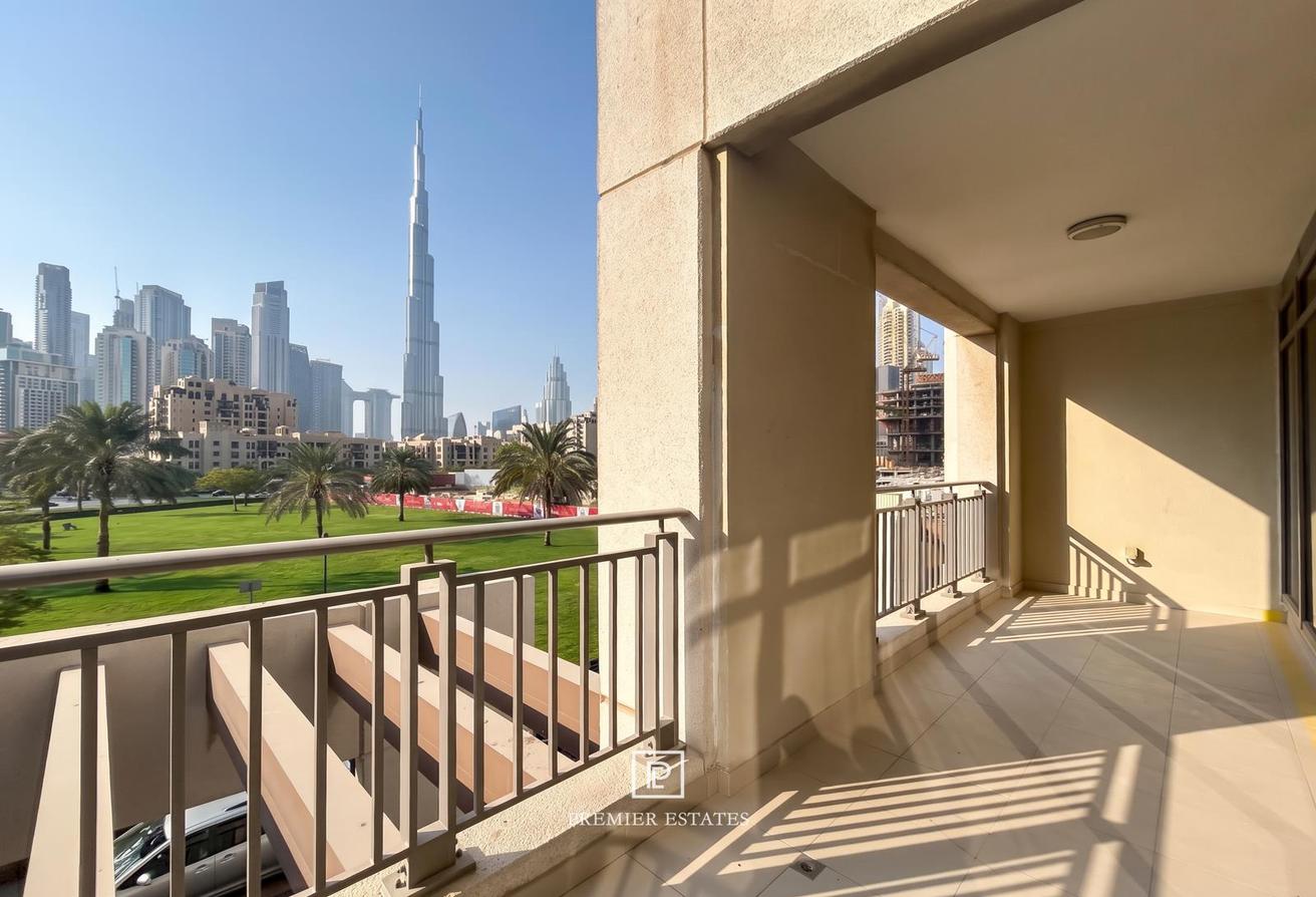 Upgraded Podium Unit | Burj Khalifa Views photo 8