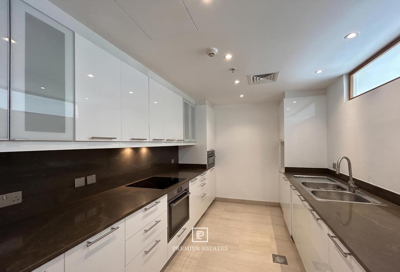 Upgraded Podium Unit | Burj Khalifa Views photo 15