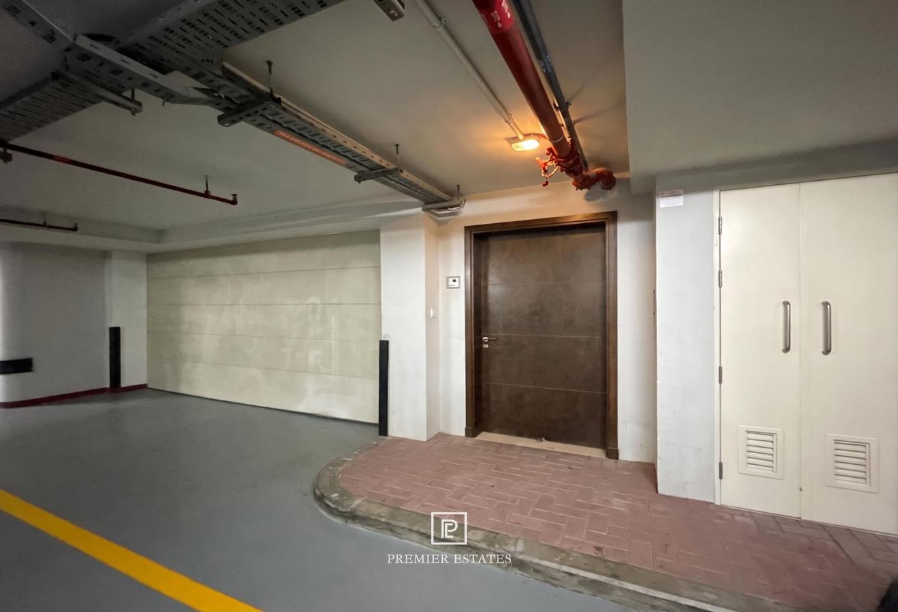 Upgraded Podium Unit | Burj Khalifa Views photo 20