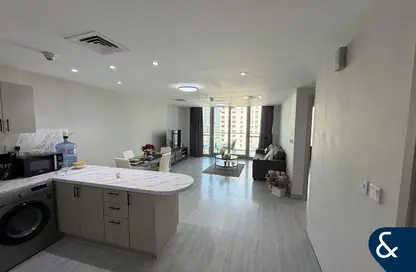 شقة - غرفة نوم - 2 حمامات للايجار في A - برج الأمواج - برج الأمواج - دبي مارينا - دبي